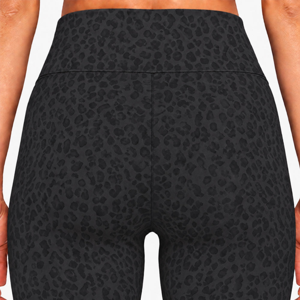 LEO Capri Leggings Velvara