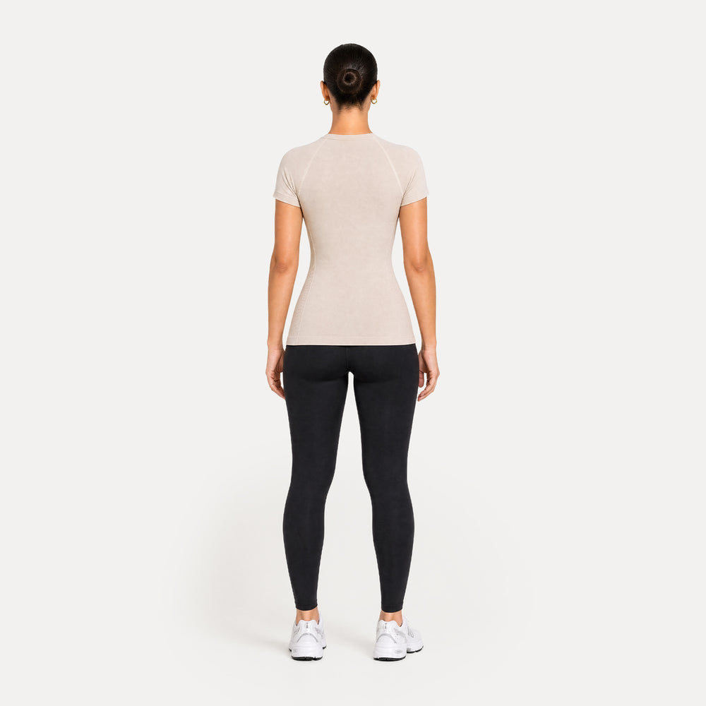 T-Shirt Seamless Lyana